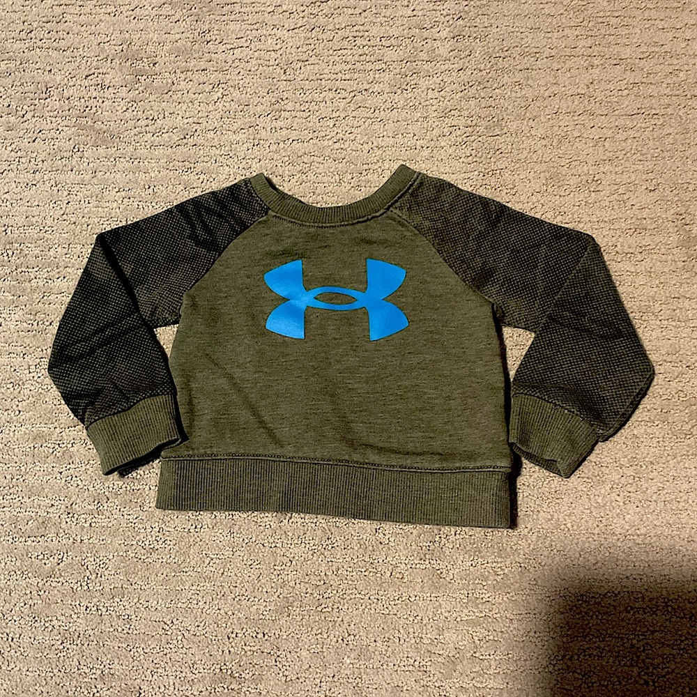 UnderArmour Sweater